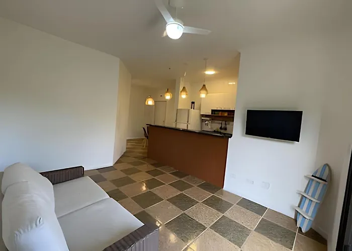300m da Praia das Toninhas - Com Ar Condicionado